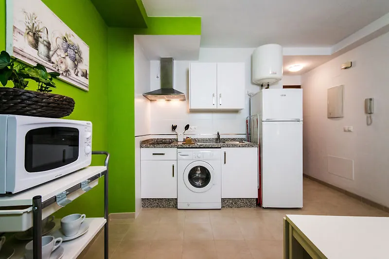 Apartment Holidays2Malaga Studios Mena